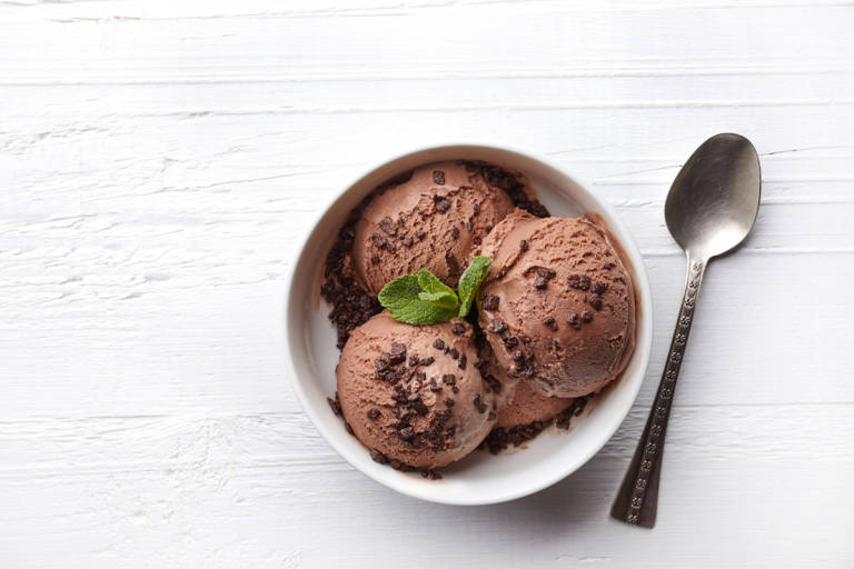 Ricetta Del Gelato Al Cioccolato: Classica, Con Gelatiera E Con Bimby