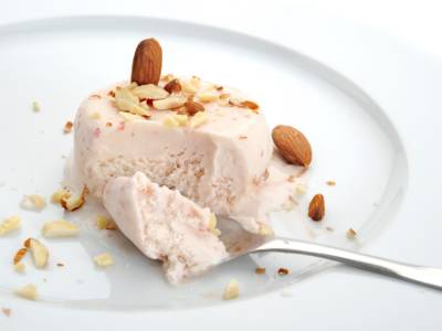 Semifreddo alle mandorle