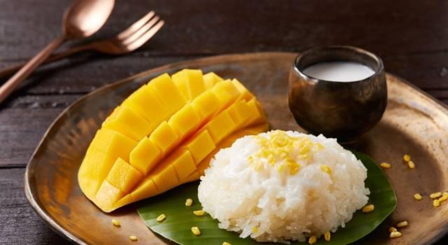 Voglia di&#8230; Thailandia? Ecco come preparare lo sticky rice mango a casa vostra!