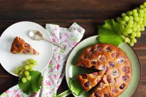 Torta con uva