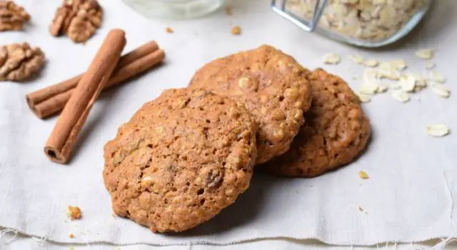 Biscotti Alle Noci La Ricetta Per Dolci Semplici E Veloci