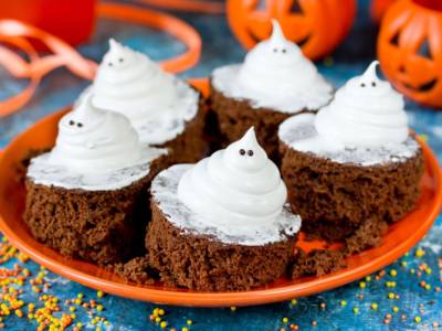 È in arrivo la festa più mostruosa dell’anno: prepariamo i brownies di Halloween!
