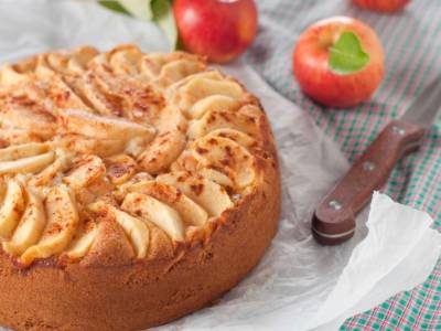 Prepariamo la torta di mele senza glutine: una ricetta per tutti!