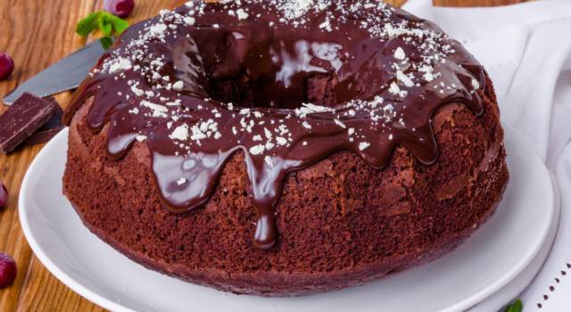 Chiffon cake al cioccolato: una nuvola di bontà!