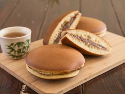 Non avete ancora assagiato i dorayaki? È giunto il momento di rimediare!