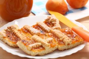 crostata di nespole
