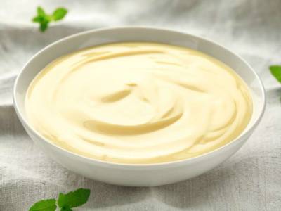 Crema pasticcera vegan: una ricetta facile e versatile