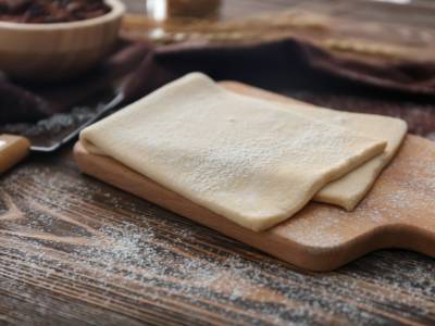 Pasta sfoglia: una ricetta base per chi ama preparare impasti di ogni tipo