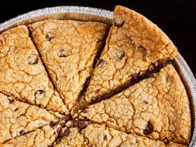 Impossibile resistere alla crostata cookies: prepariamola insieme!