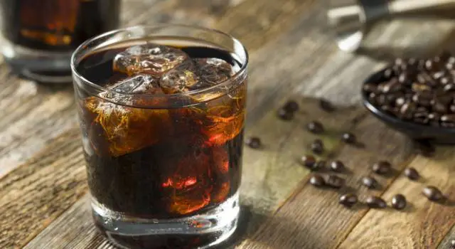 Come Si Prepara Il Black Russian Ricetta E Storia Del Cocktail