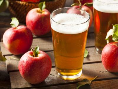 Come si prepara il sidro di mele? La ricetta semplice della bevanda intramontabile