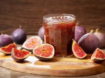 marmellata di fichi e mandorle