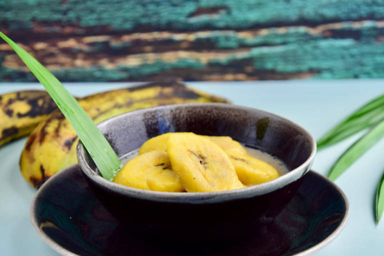 Come cucinare il platano ricette e proprietà nutrizionali del frutto