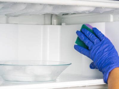 Come sbrinare il freezer? Trucchi e consigli per non commettere errori!