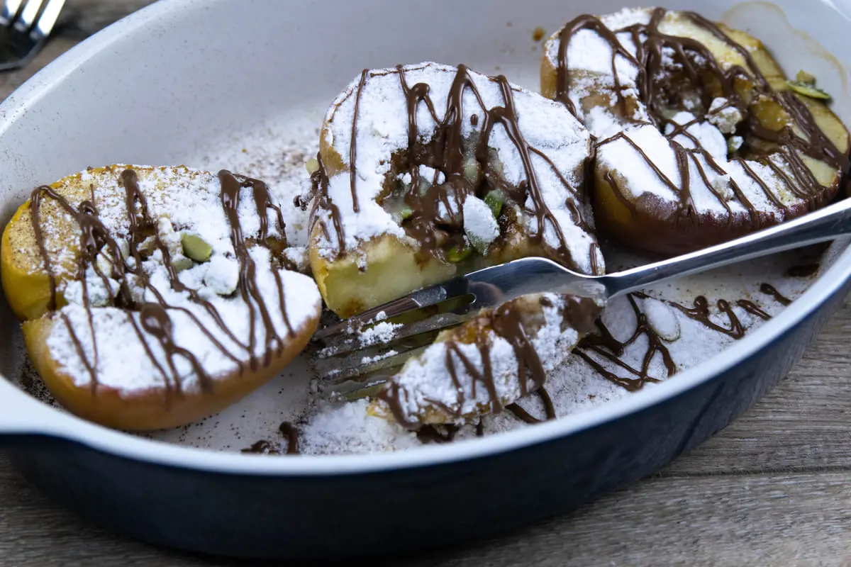 mele al cioccolato cotte