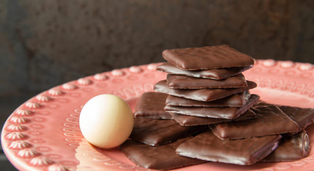 Cioccolatini After Eight: farli in casa è davvero facilissimo