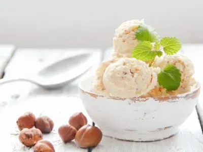 Gelato alla nocciola