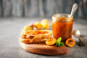 Marmellata di prugne gialle