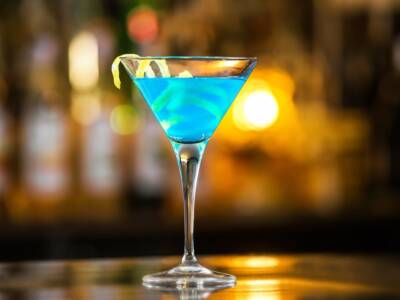 Il cocktail blu (italiano) per eccellenza, ecco come fare l’Angelo Azzurro