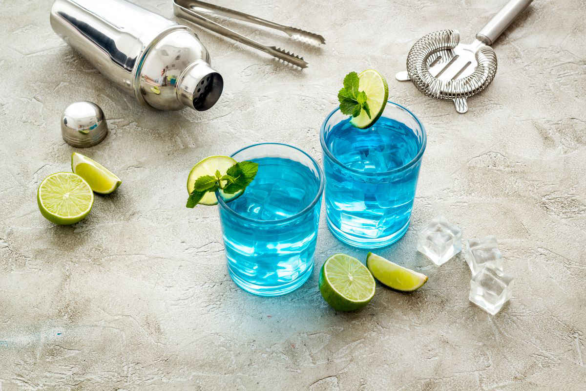 Blue lagoon cocktail