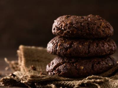 Sasanelli pugliesi, i deliziosi biscotti con cacao e vincotto