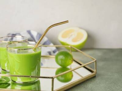 Smoothie verde al pomelo