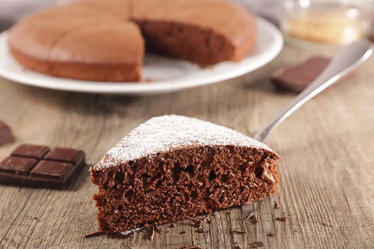 torta all'acqua al cioccolato