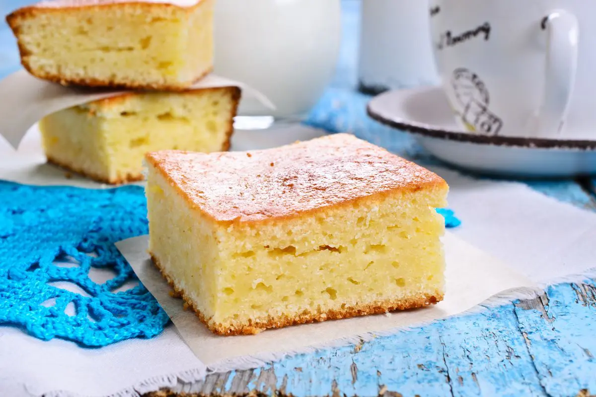 Torta allo zafferano