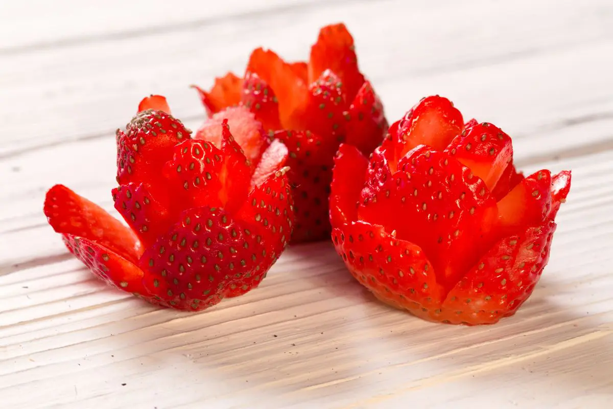Nastro In Gros Grain Estivo Con Stampe Di Fragole E Frutta - 10 Mm X 9,1 M - Per Confezioni Regalo, Fai Da Te, Decorazioni E Fermagli Per Capelli