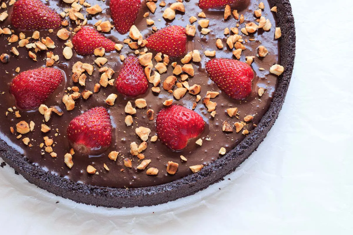 Crostata cioccolato e fragole