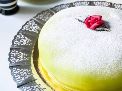 Prinsesstårta, o torta della principessa, è il dolce più soffice di tutta la Svezia!