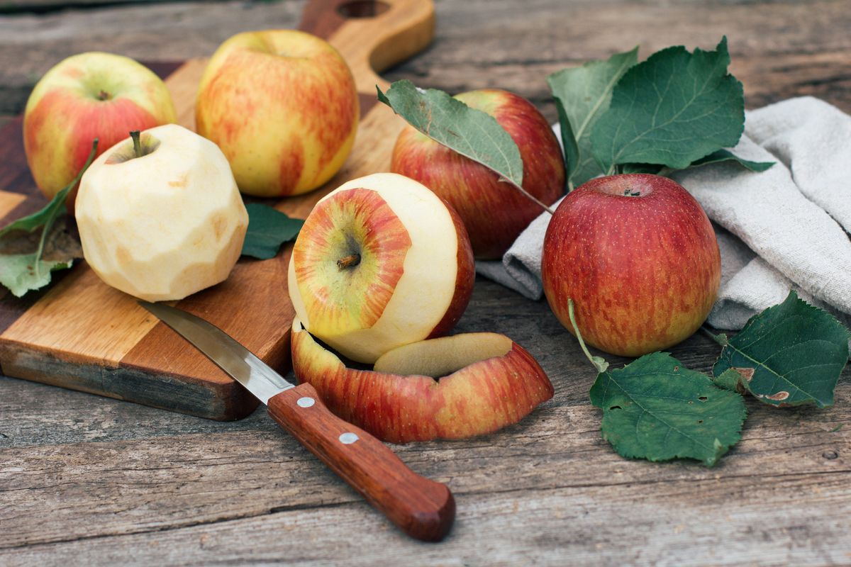 Come utilizzare le bucce di mele