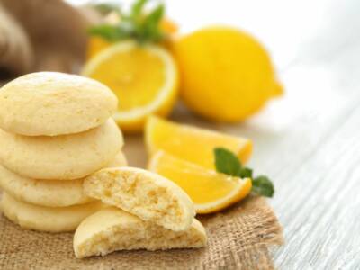 I frollini al limone sono freschi, semplici e golosi