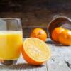 Spremuta d’arancia: proprietà, benefici e come realizzarla