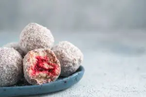 Palline cocco e lamponi