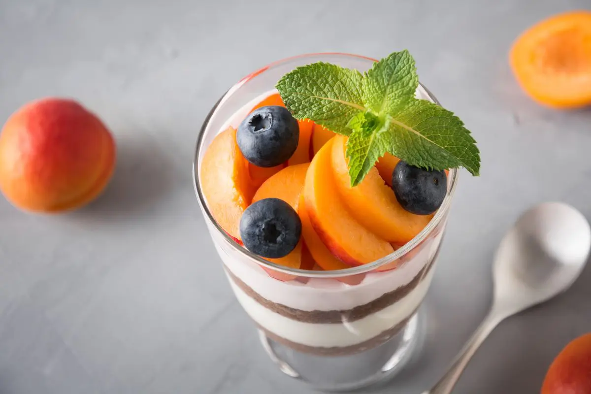 Tiramisù alle albicocche